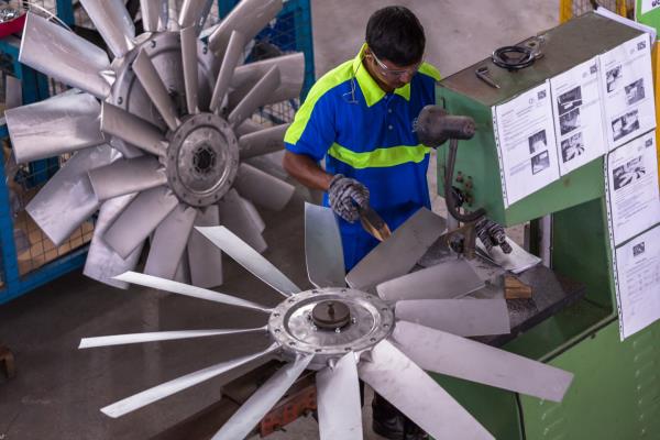 Assembly of impeller cropping