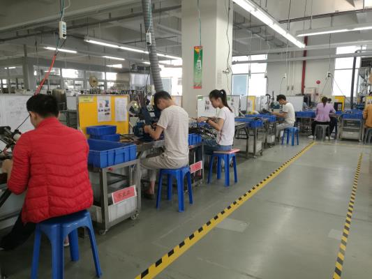 Assembly Line Of Charging Car Wire 3